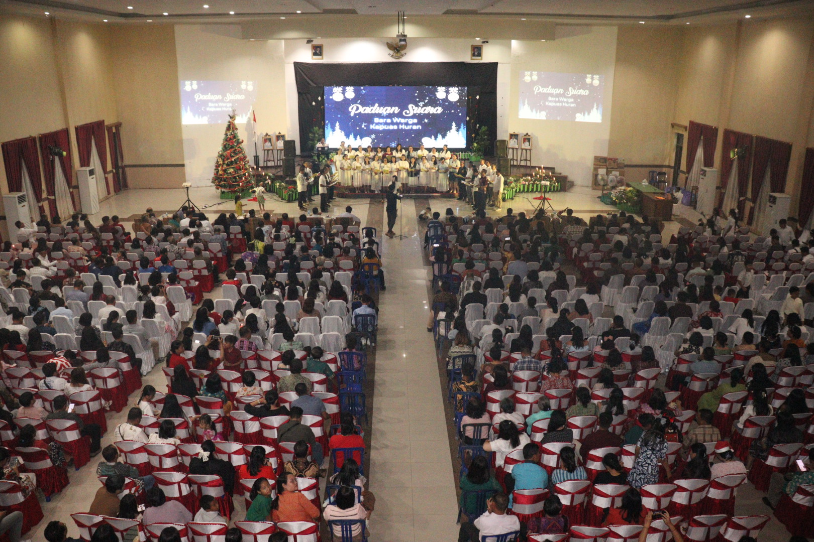 Pemkab Katingan Hadiri Perayaan Natal Warga Kapuas Huran, Suasana Penuh Sukacita