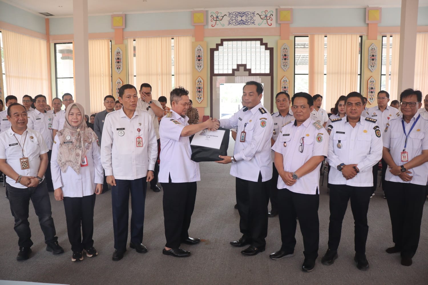 Kartu Huma Betang Sejahtera Mulai Disosialisasikan di Katingan, Camat Diminta Pastikan Manfaat Sampai ke Warga